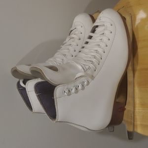 Figure skates, Riedell size 4.5